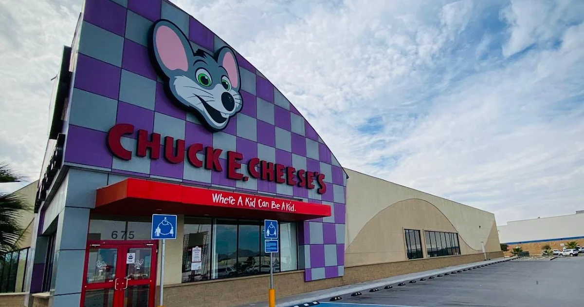 Chuck E. Cheese's photo 1