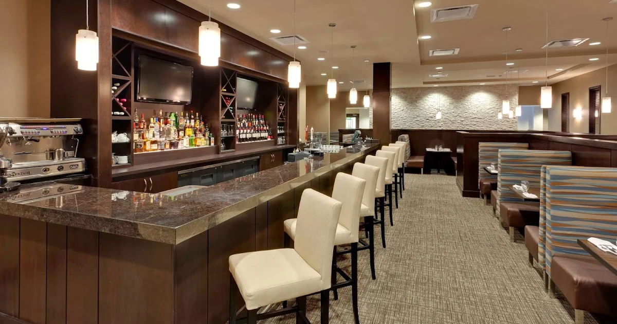 Boulevard Restaurant and Lounge photo 1