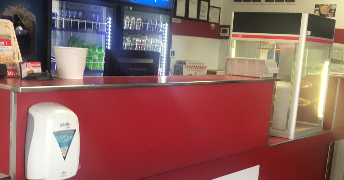 Canadian Pizza Unlimited Red Deer photo 1
