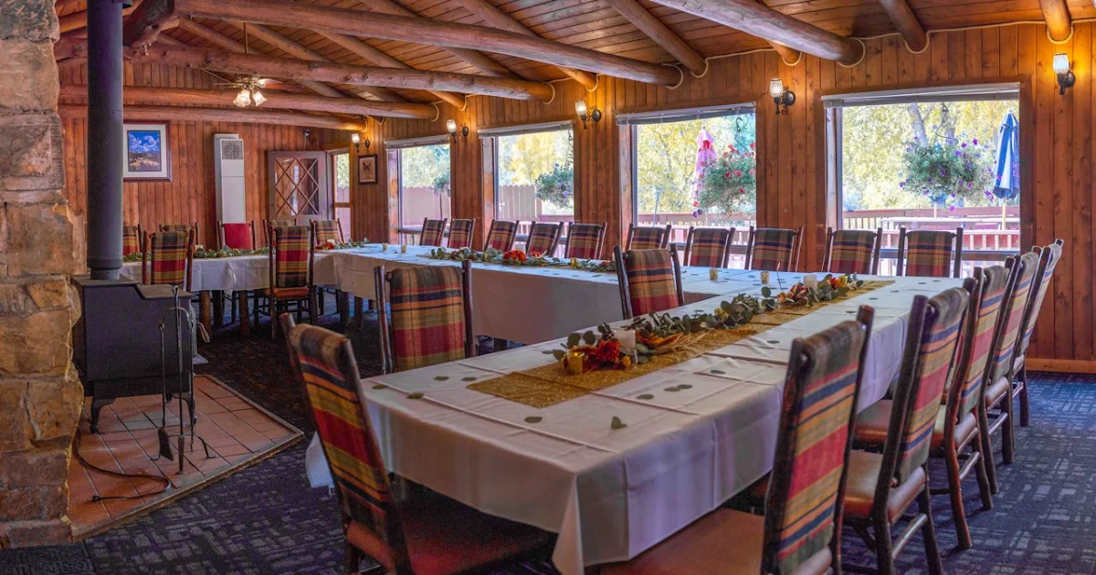 Almont Resort, Restaurant and Bar 47 photo 1