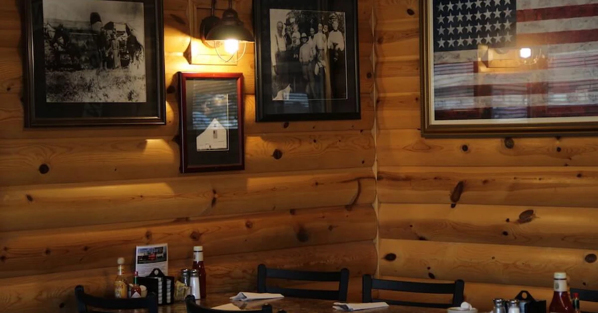 Dakota Farms Restaurant Williston photo 1