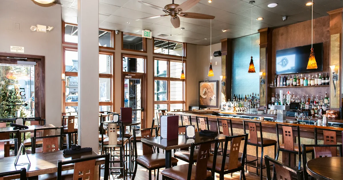 5th Avenue Grille photo 1