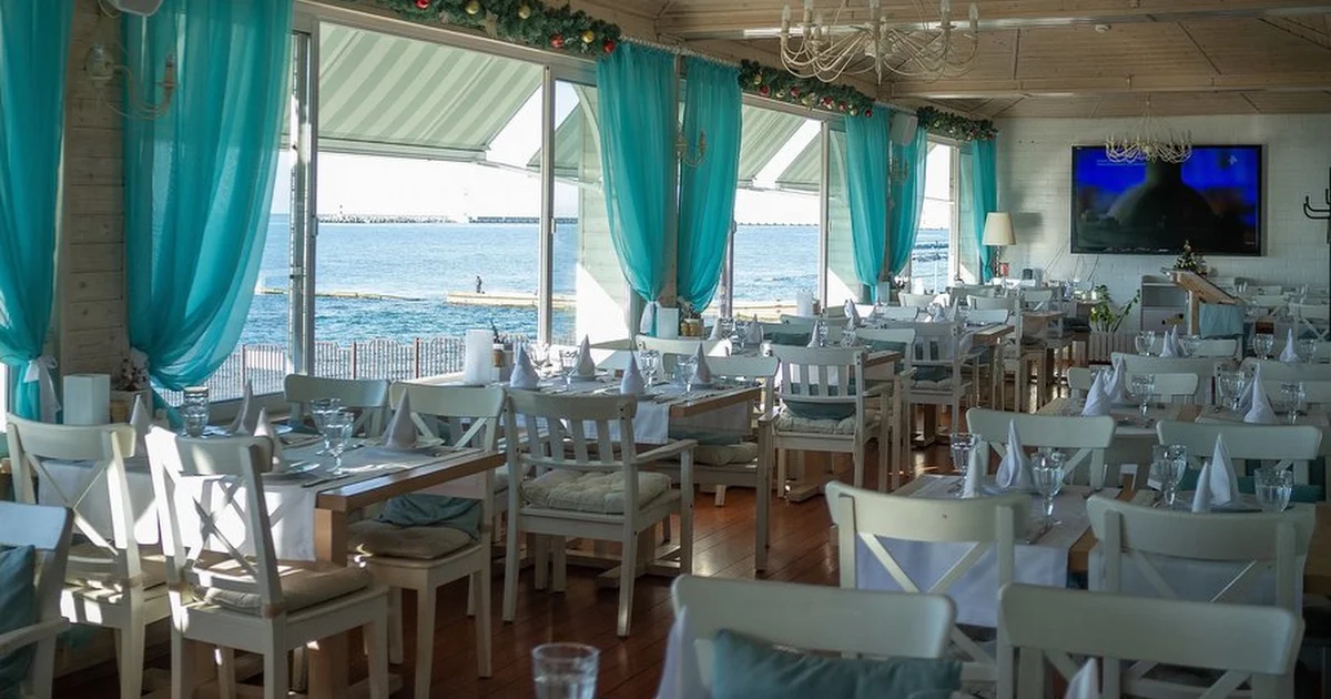 Grand Fish Veranda photo 1