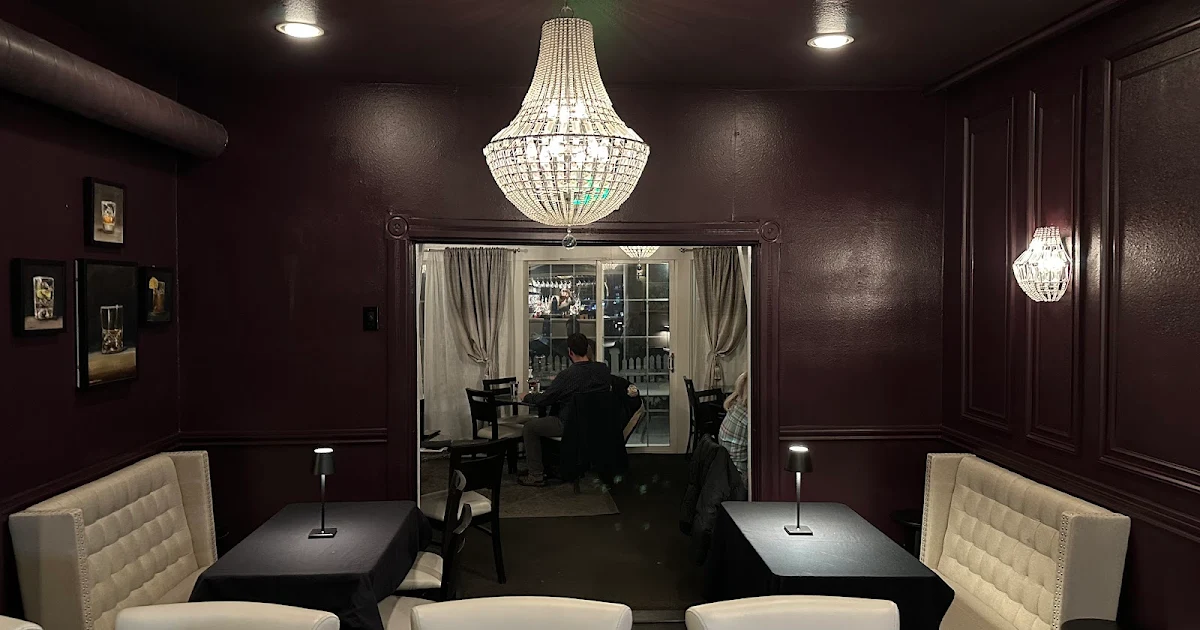 Martinis Bistro photo 1