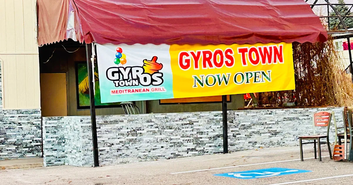 Gyros Town Grill photo 1