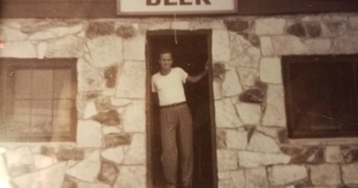 Devil's Backbone Tavern photo 1