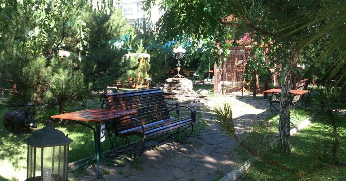 Tykhyy Dvoryk photo 1