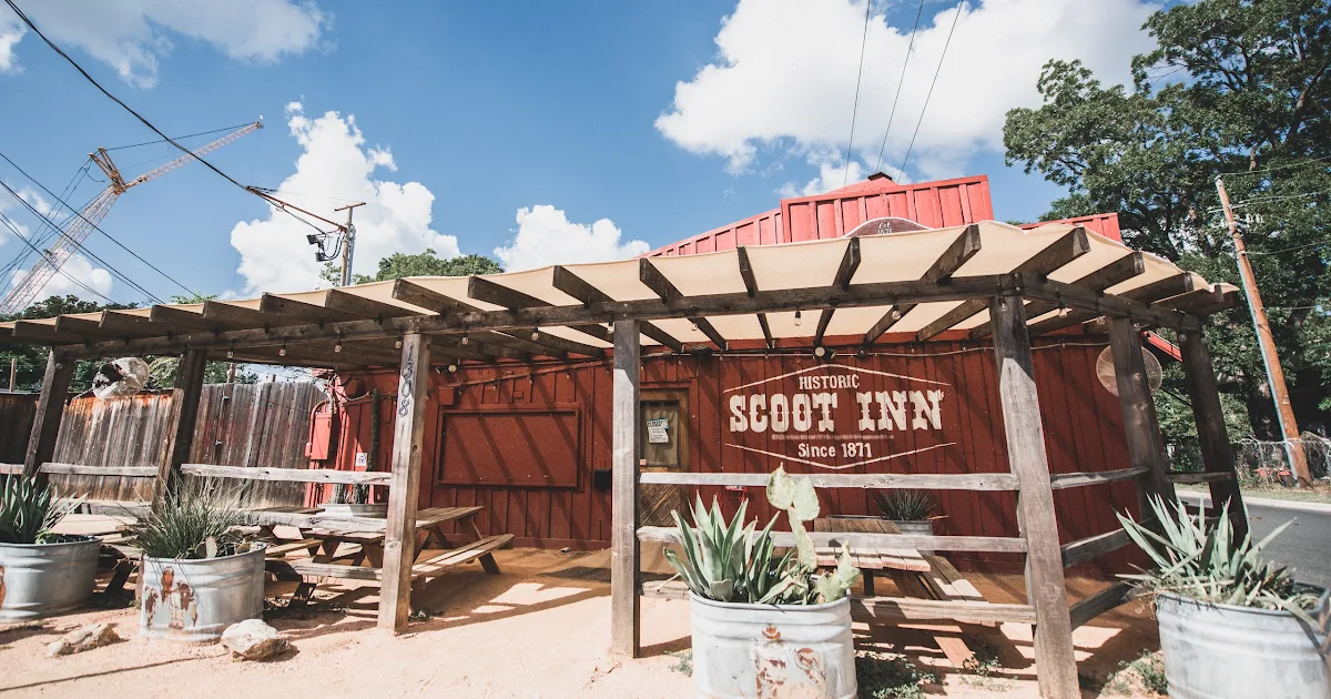 Historic Scoot Inn photo 1
