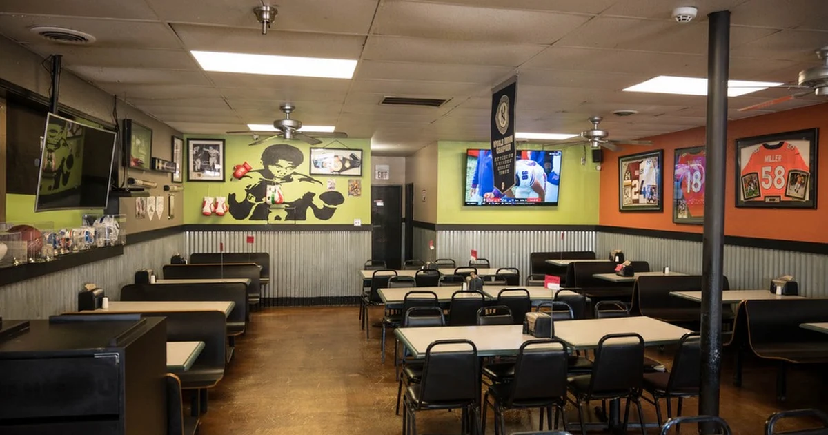 Wing Cave & Grill photo 1