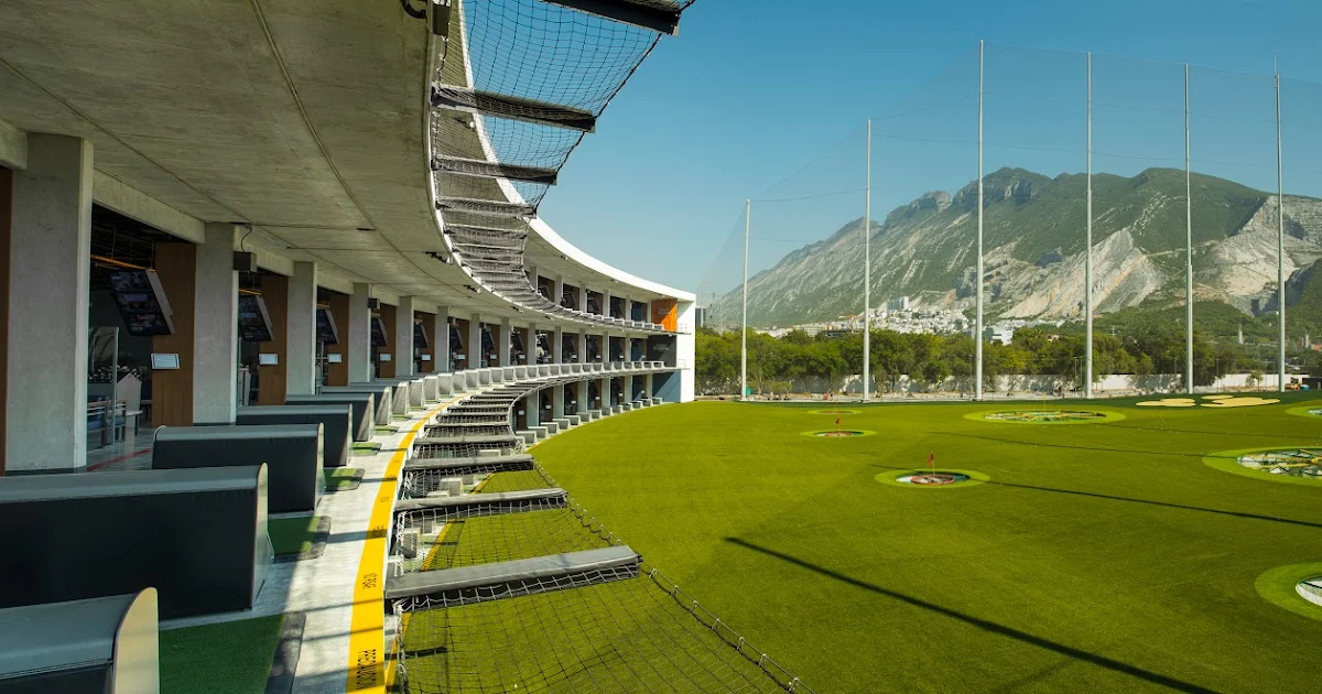 Topgolf Monterrey photo 1