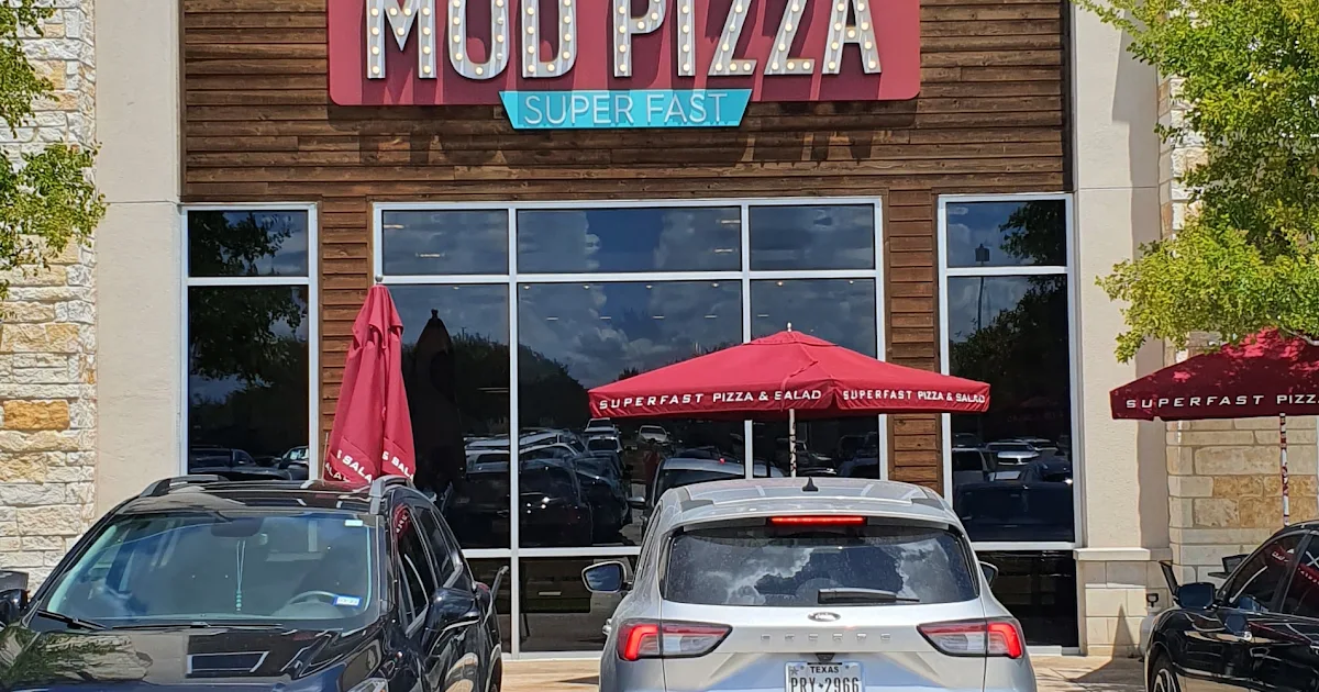 MOD Pizza photo 1