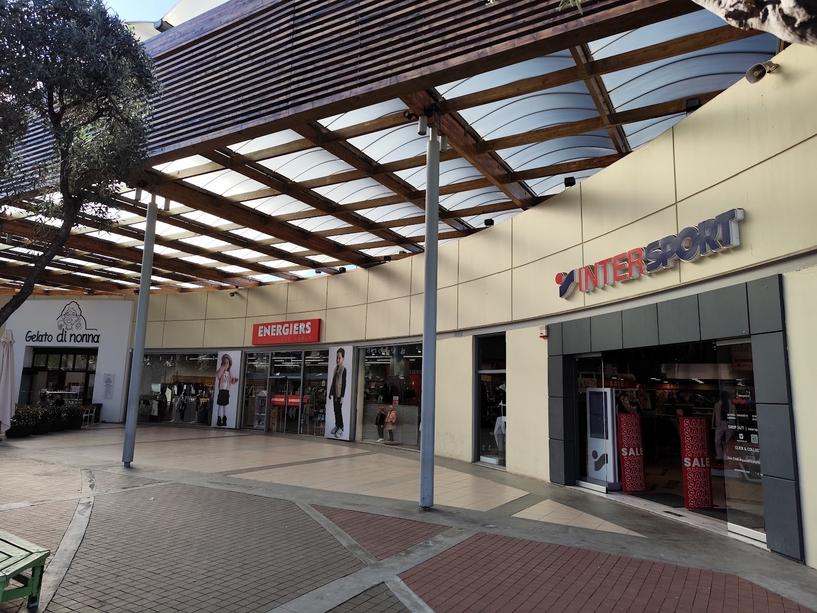 Option Cinemas photo 7