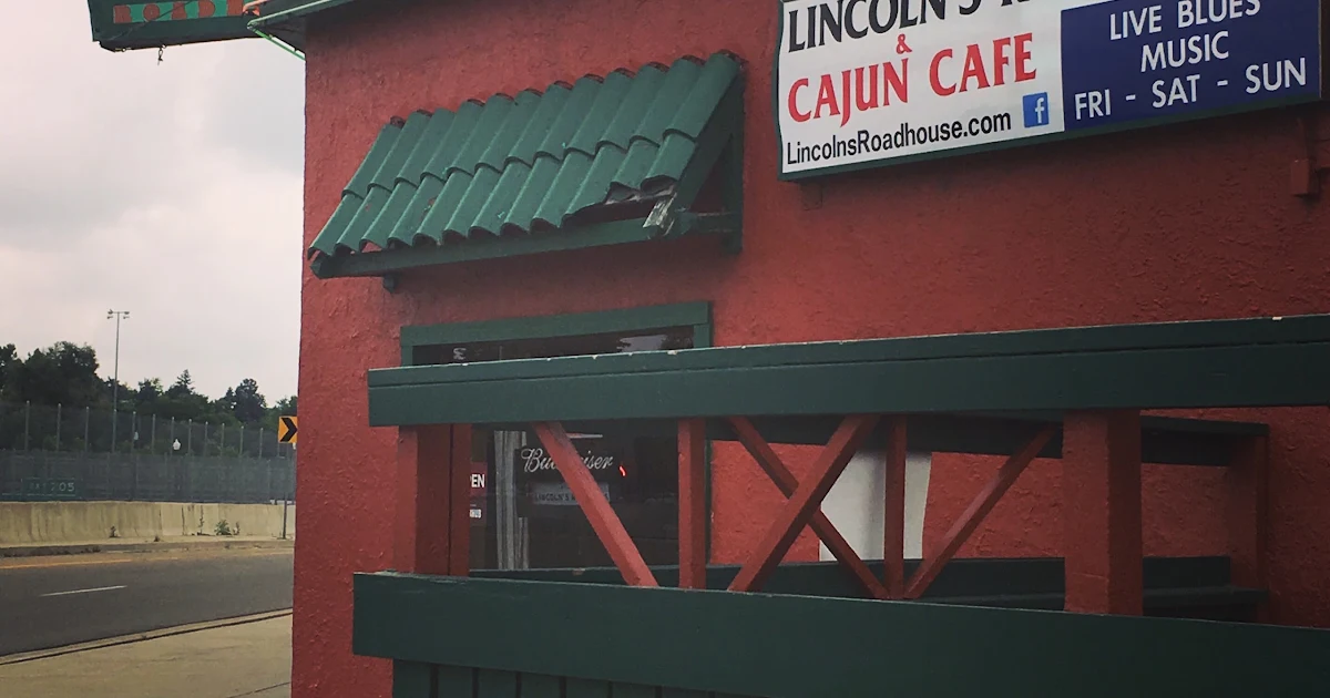Lincoln's Roadhouse photo 1