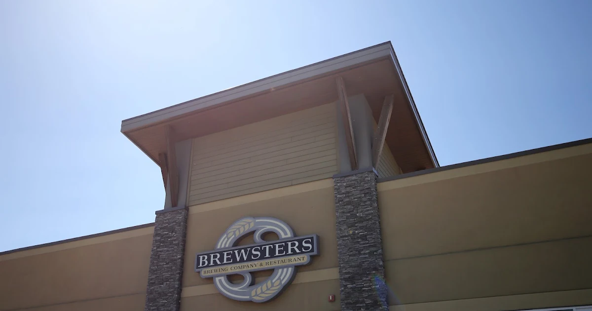 Brewsters Brewing Company and Restaurant - Airdrie photo 1