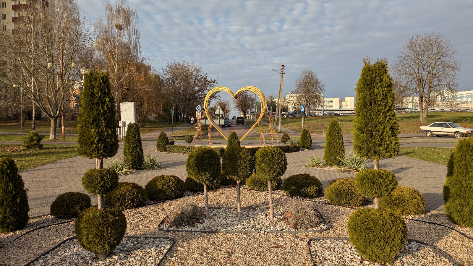 Naberezhnaya Frantsiska Skoriny photo 9