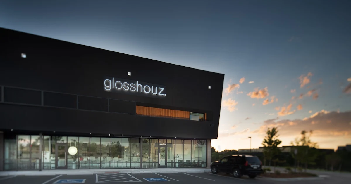 Glosshouz photo 1