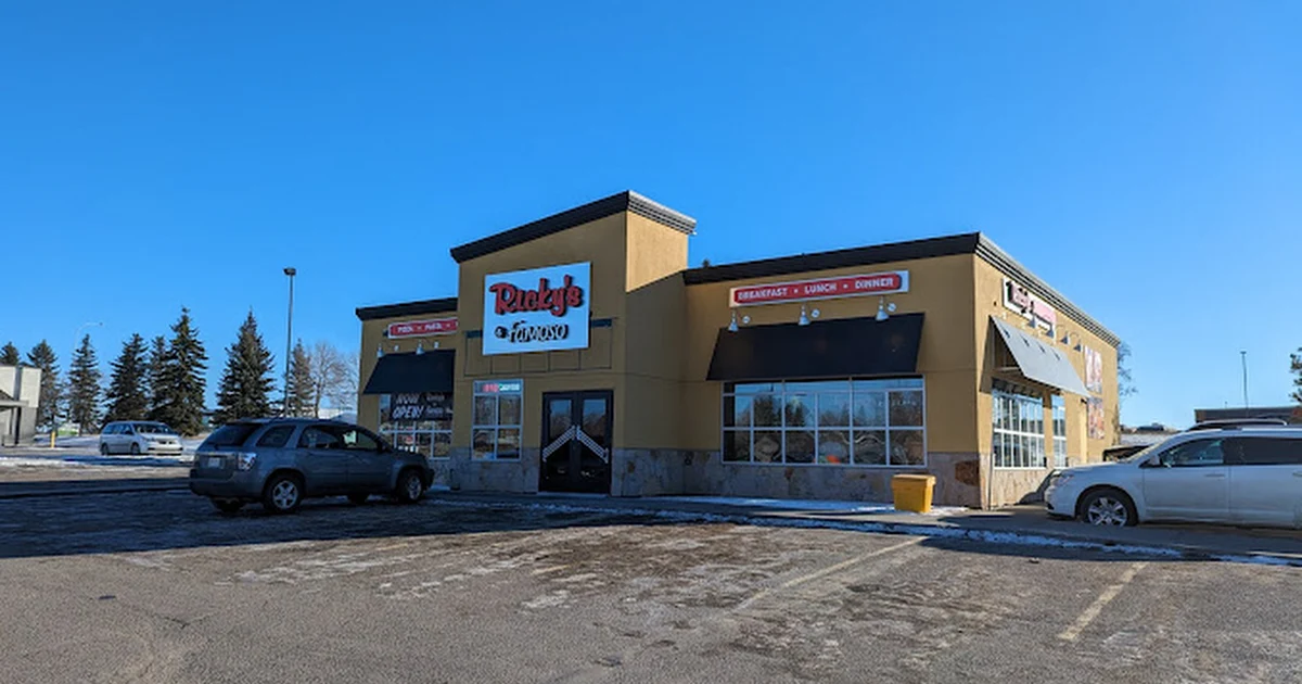 Ricky's & Famoso - Spruce Grove photo 1