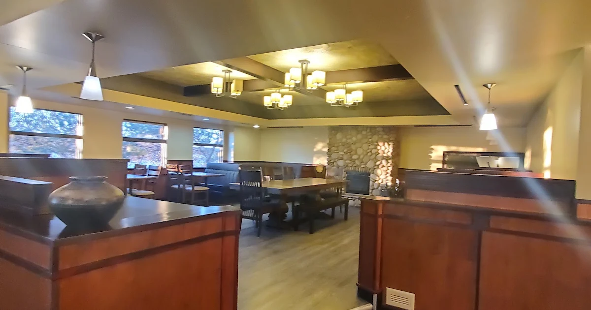Audrey's Kitchen & Wyatt's Lounge photo 1