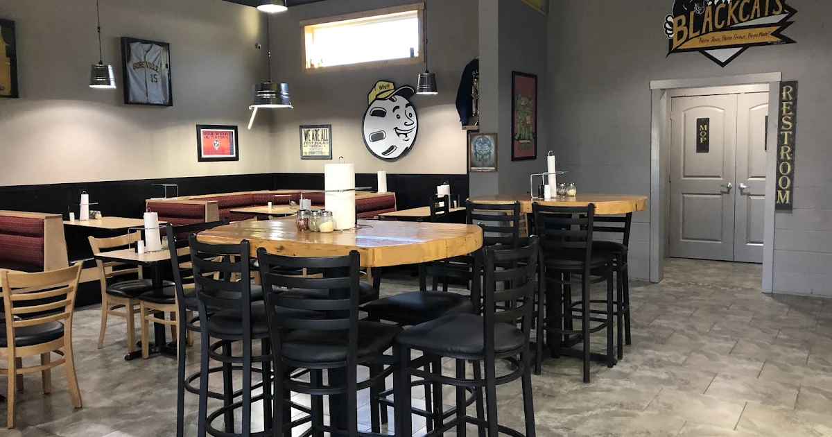 Whiffle Boy's Pizza & More photo 1