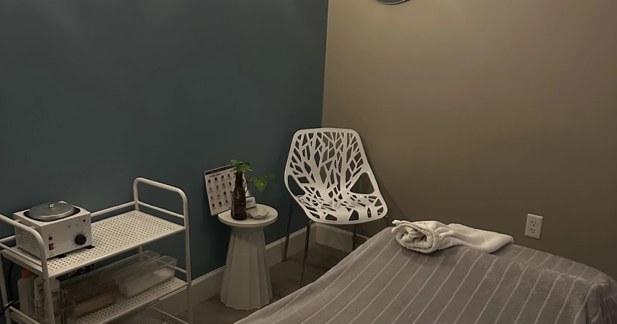 Hand & Stone Massage and Facial Spa photo 1