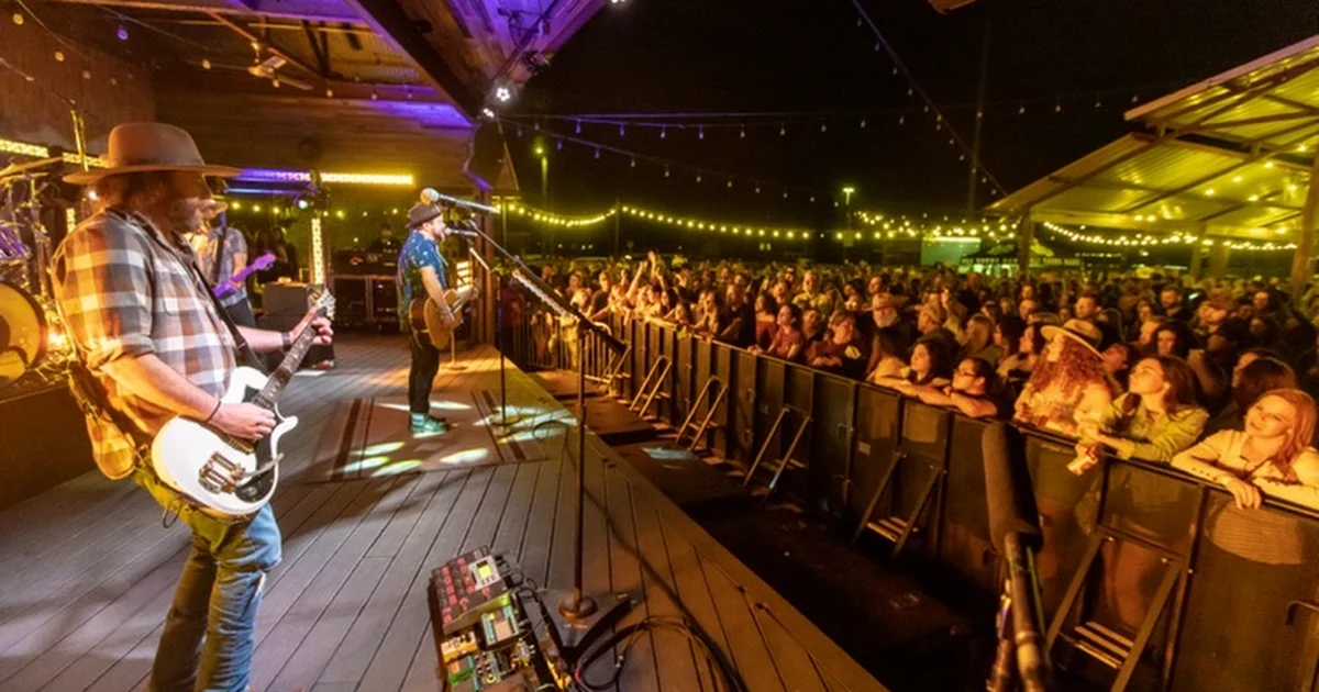 THE RAILHOUSE photo 1