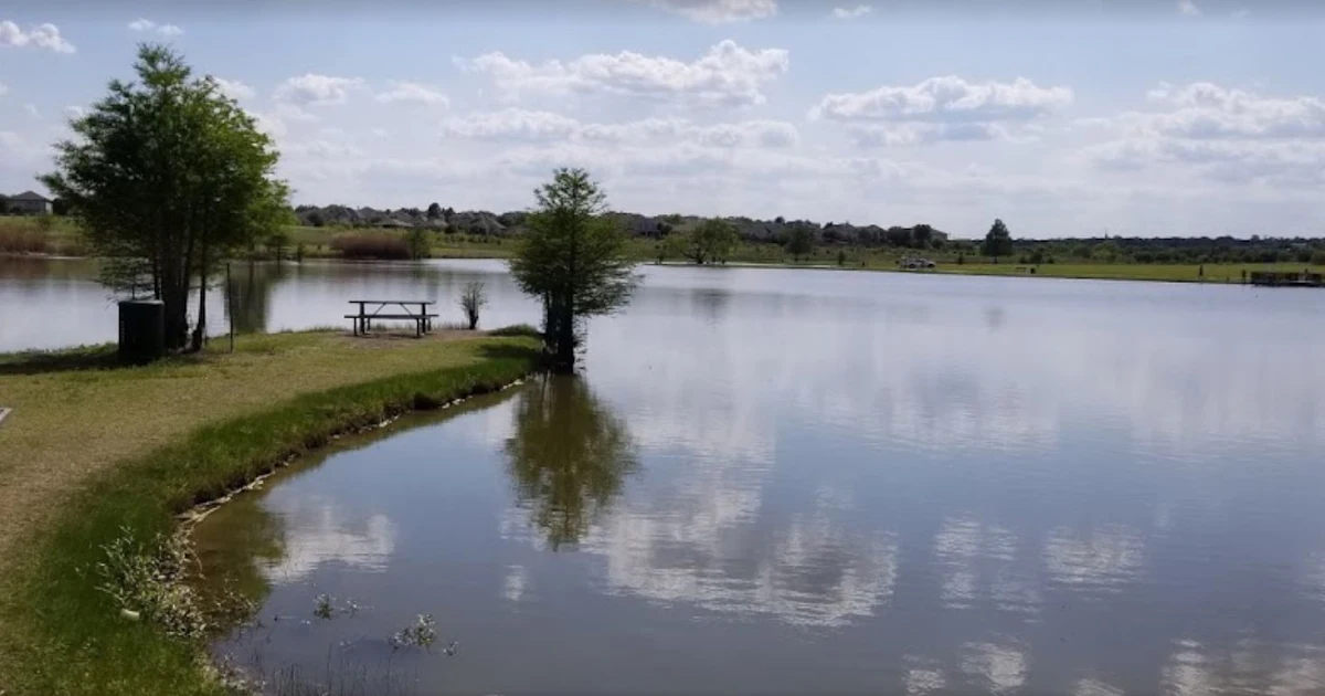 Lake Kyle Park photo 1