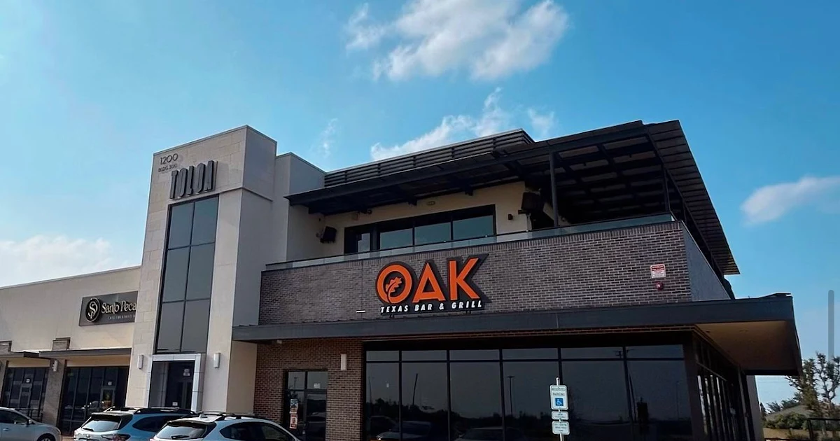 Oak Texas Bar & Grill - North Park photo 1