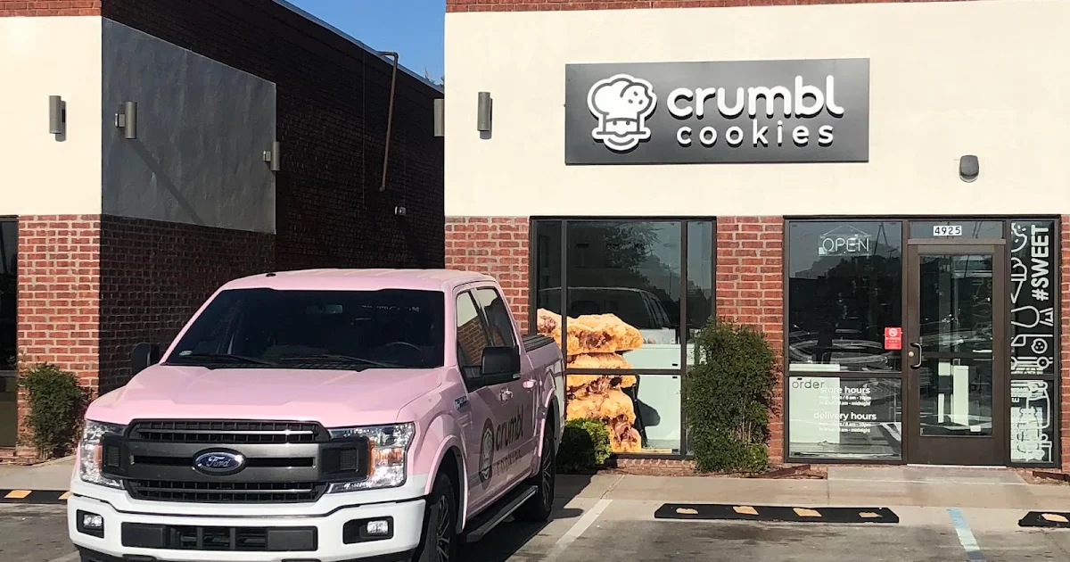 Crumbl photo 1