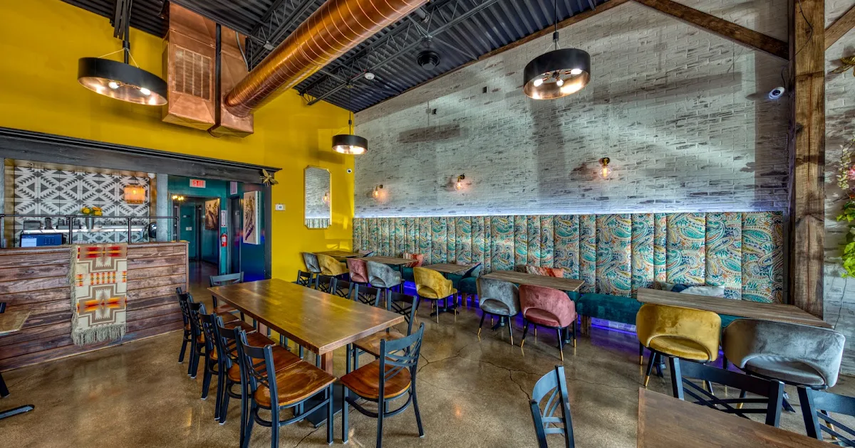 375 Social Kitchen photo 1