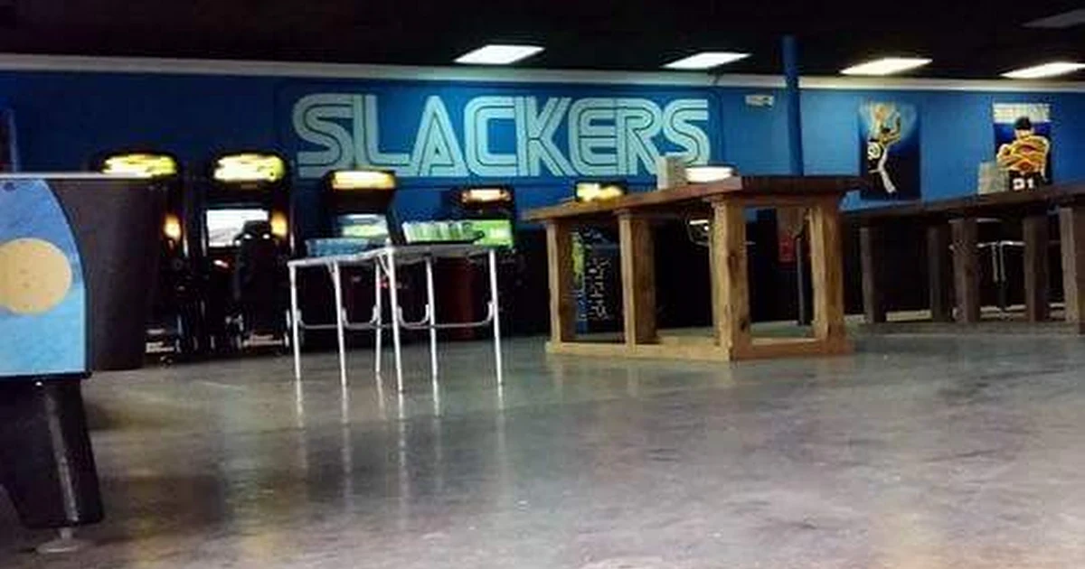 Slackers Sports Bar - Naco photo 1