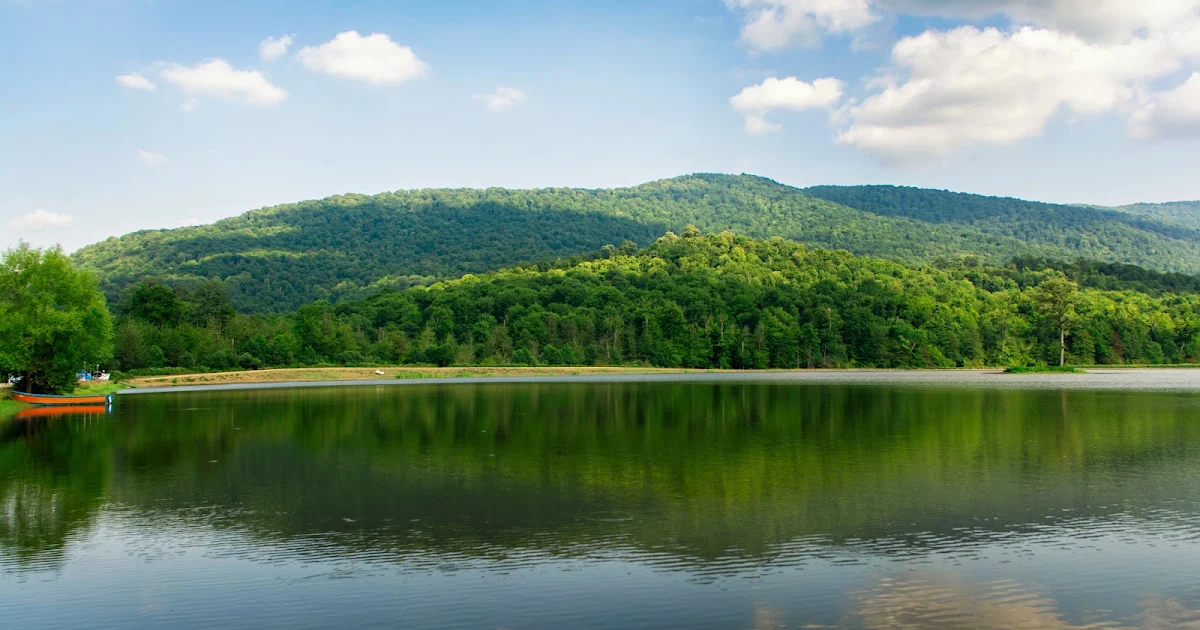 Alendan lake photo 1