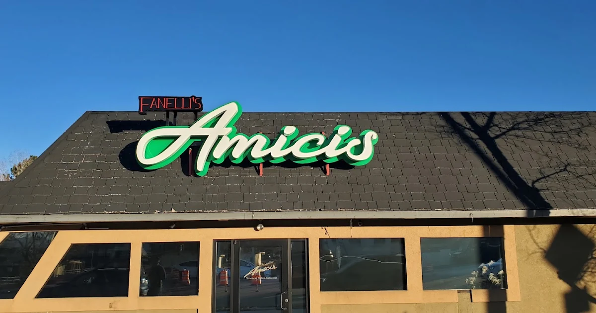 Amici's Pizzeria & Italian photo 1