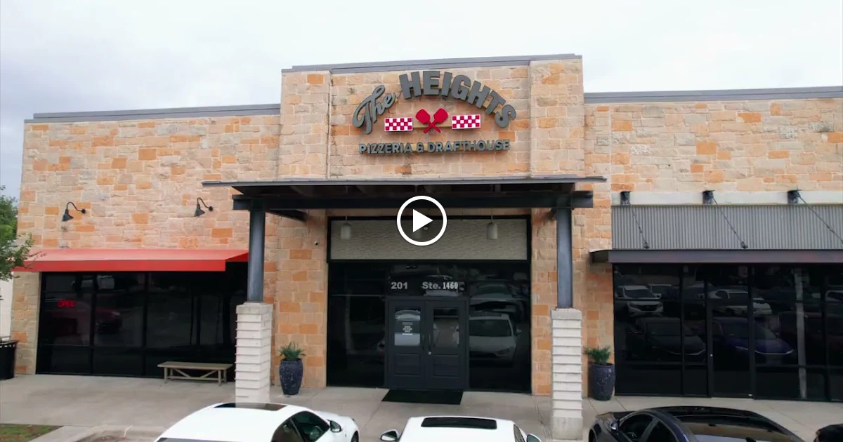 The Heights Pizzeria and Drafthouse photo 1