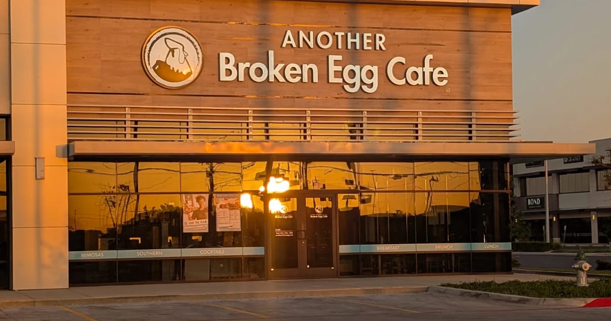 Another Broken Egg Cafe photo 1