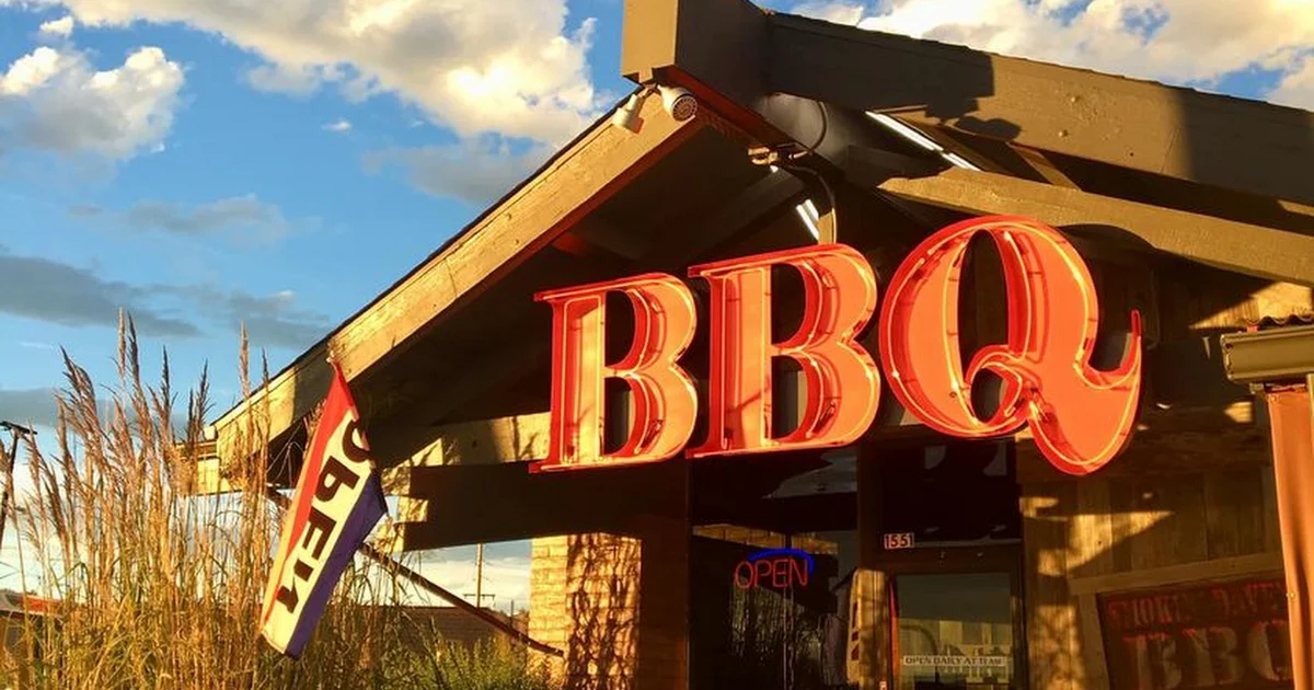 Smokin' Dave's BBQ - DENVER photo 1
