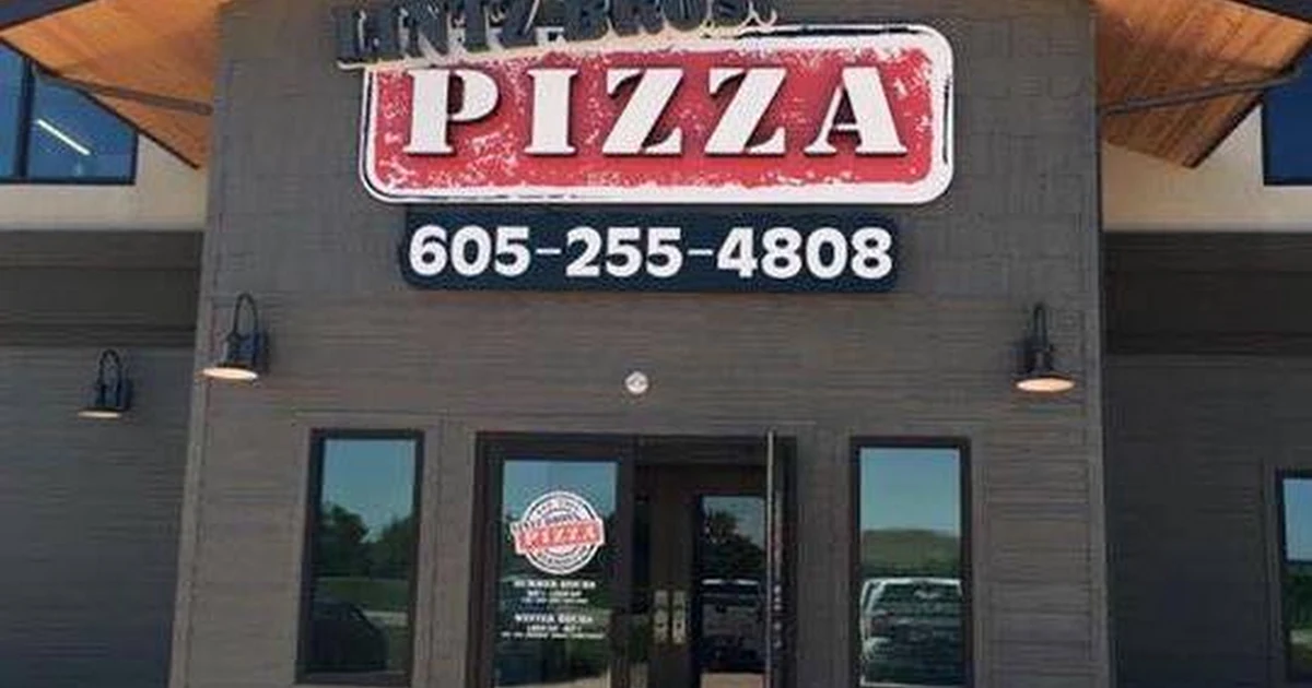 Lintz Brothers Pizza photo 1