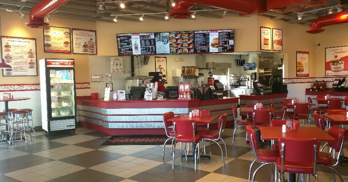 Freddy's Frozen Custard & Steakburgers photo 1