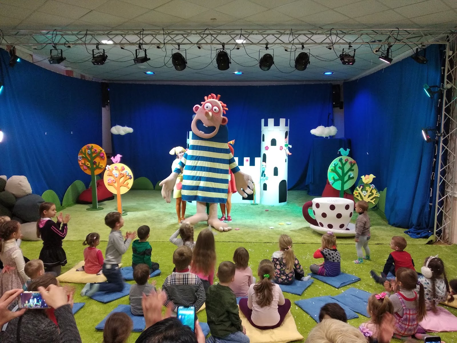 Puppet Theater photo 9