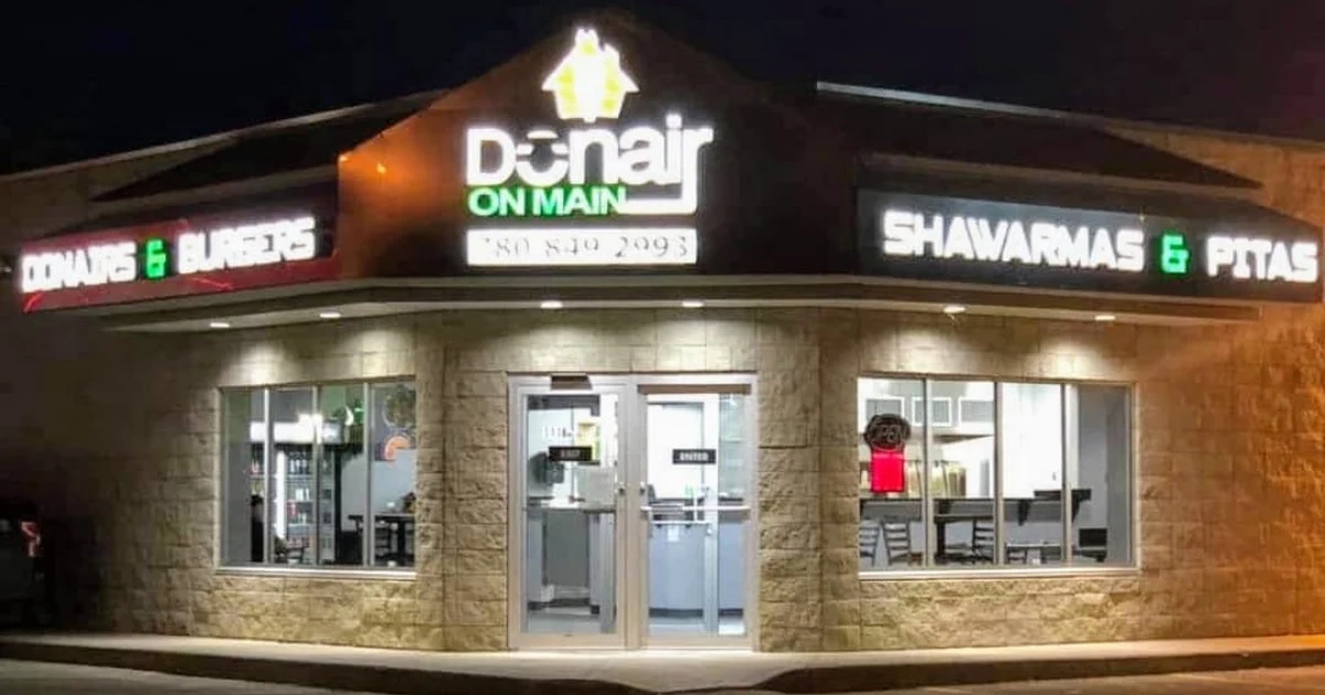 Donair On Main photo 1