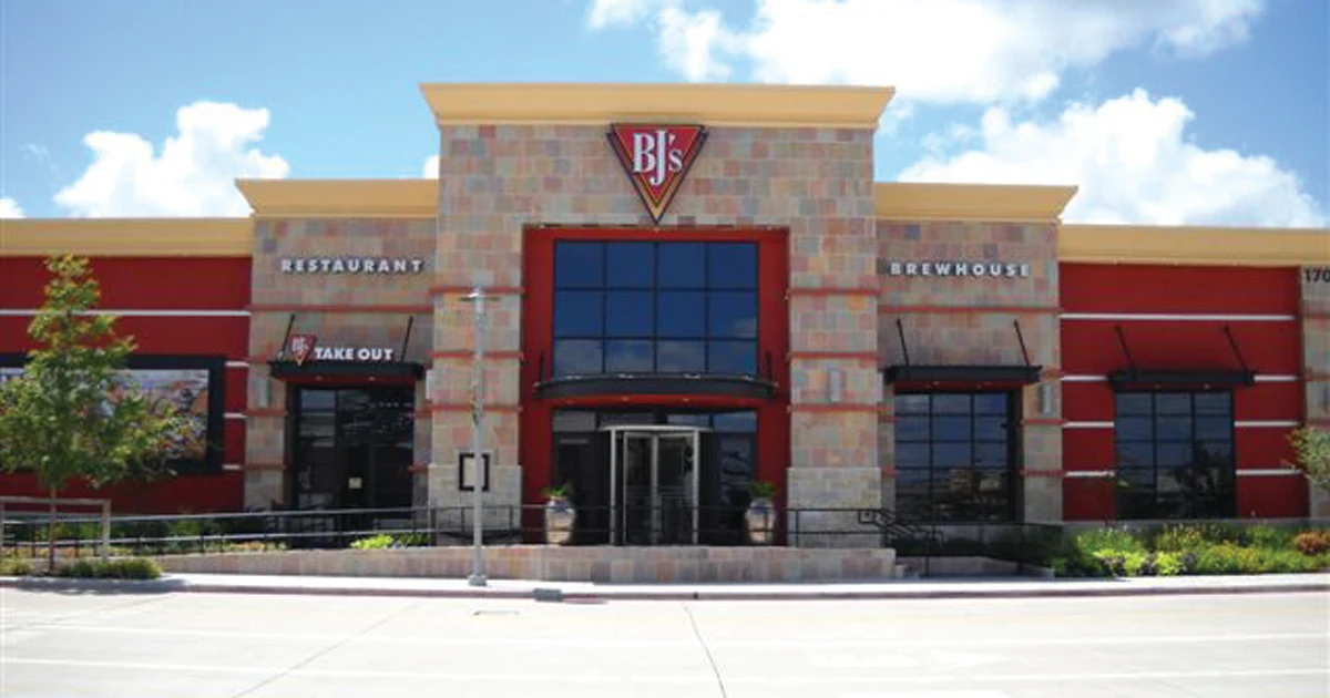 BJ's Restaurant & Brewhouse photo 1