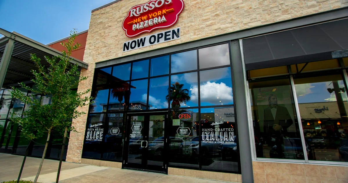 Russo's New York Pizzeria & Italian Kitchen | Pearland photo 1
