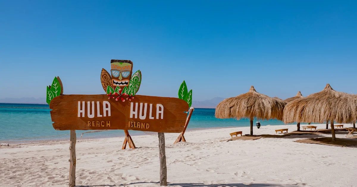 Hula Hula Beach Island photo 1