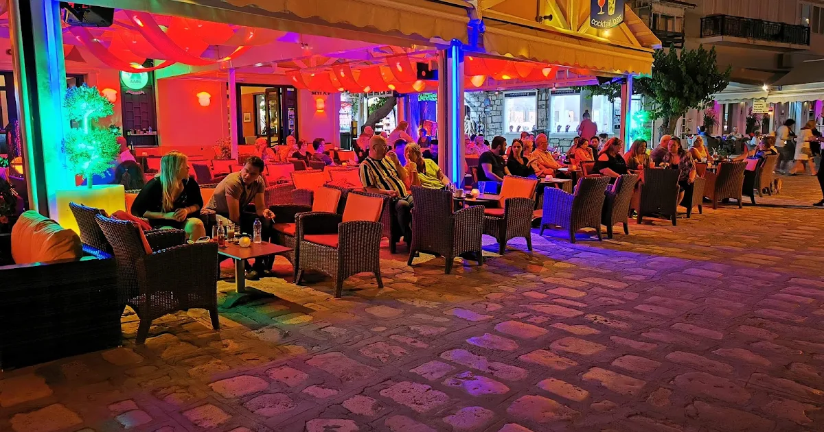 Corner Cafe bar photo 1