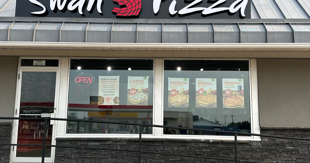 Red Swan Pizza - Wetaskiwin photo 1