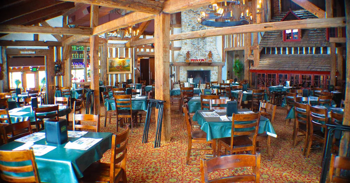 The Fox & Hounds Restaurant & Tavern photo 1