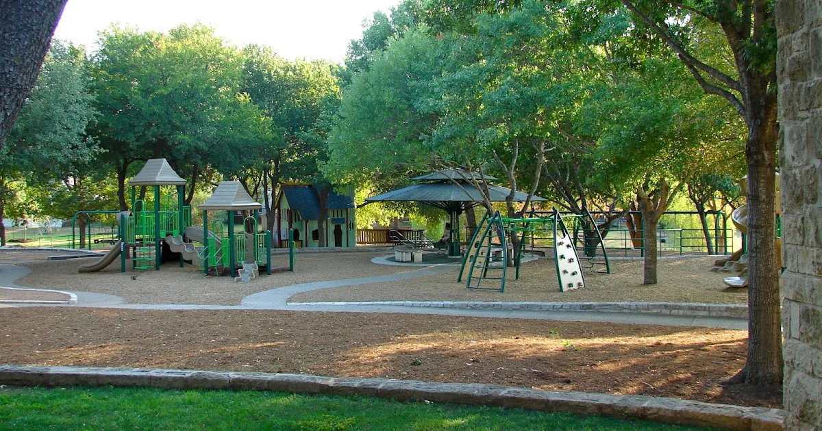 Katherine Fleischer Park photo 1