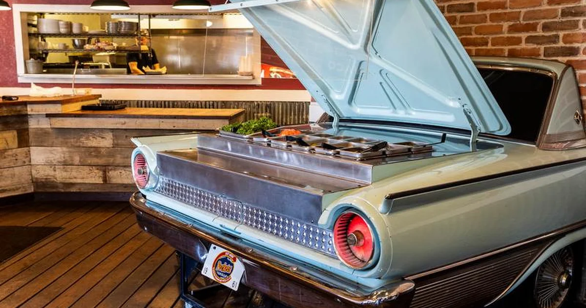 Pocket's Grille photo 1