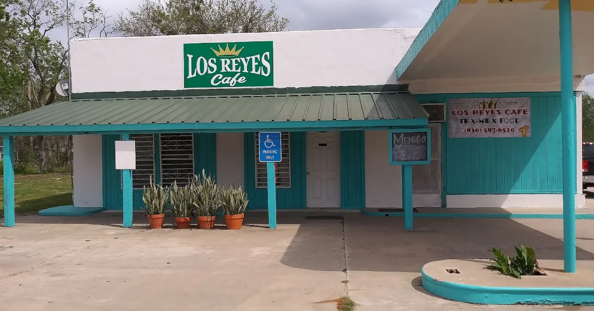 Los Reyes Cafe photo 1