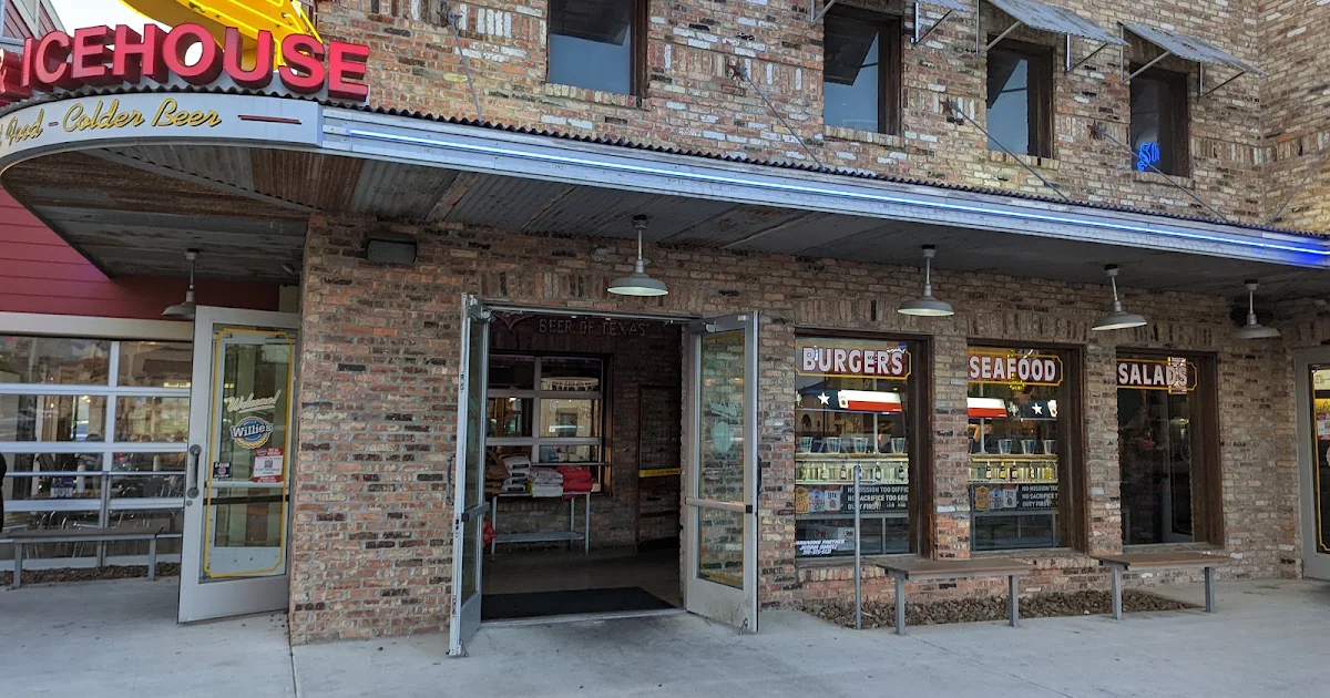 Willie's Grill & Icehouse photo 1