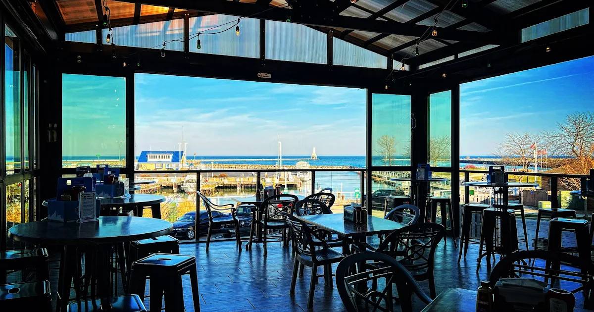 Schooner Pub photo 1